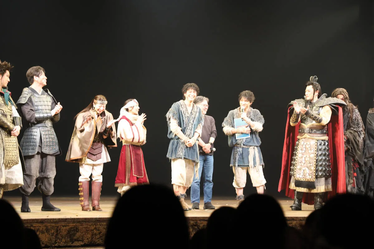 山口祐一郎が演じる王騎の壮絶な最期！舞台「キングダム２」原作者も涙