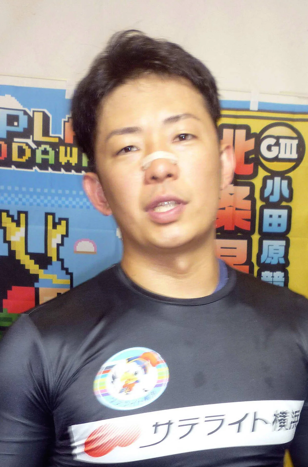 佐々木龍、絶妙バランスで落車回避！小田原記念決勝進出