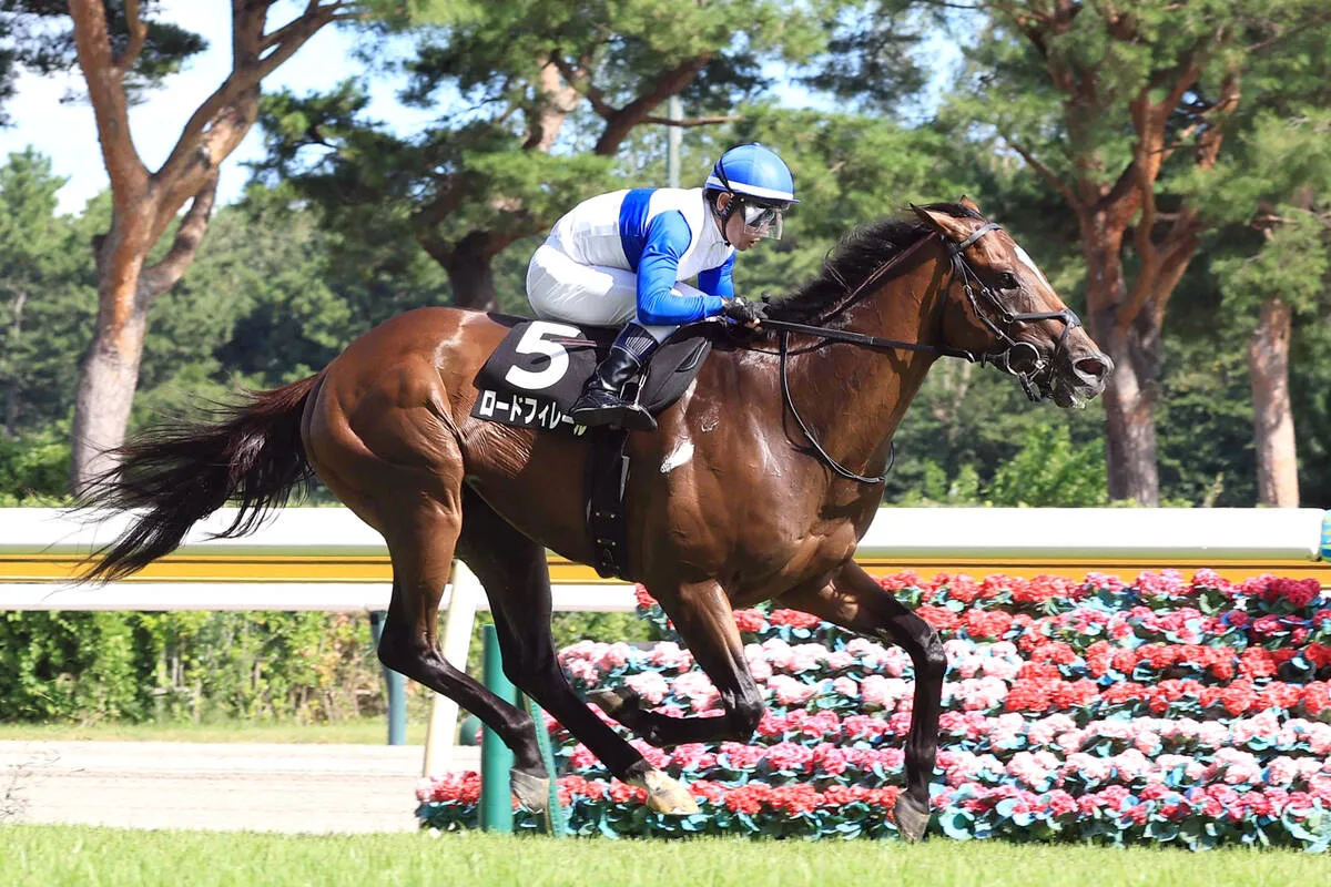 衝撃レコードV！ロードフィレールが新潟で逃走劇、菊花賞へ期待高まる