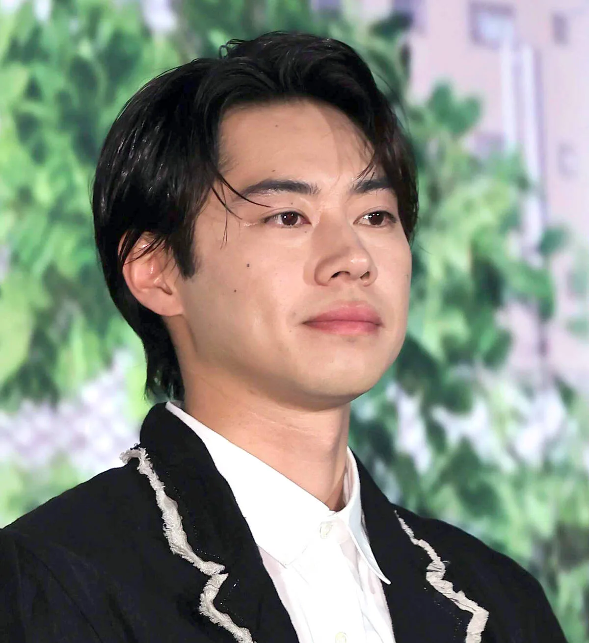 人気俳優・戸塚純貴が結婚発表！「虎に翼」轟役で話題の男が令和8年8月8日に人生の節目