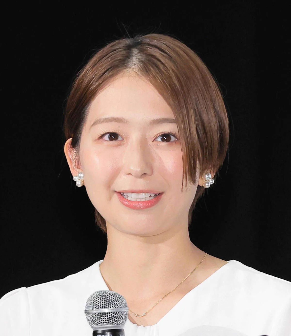 フジテレビ小室瑛莉子アナが結婚生報告！「ぽかぽか」で笑顔の正式発表