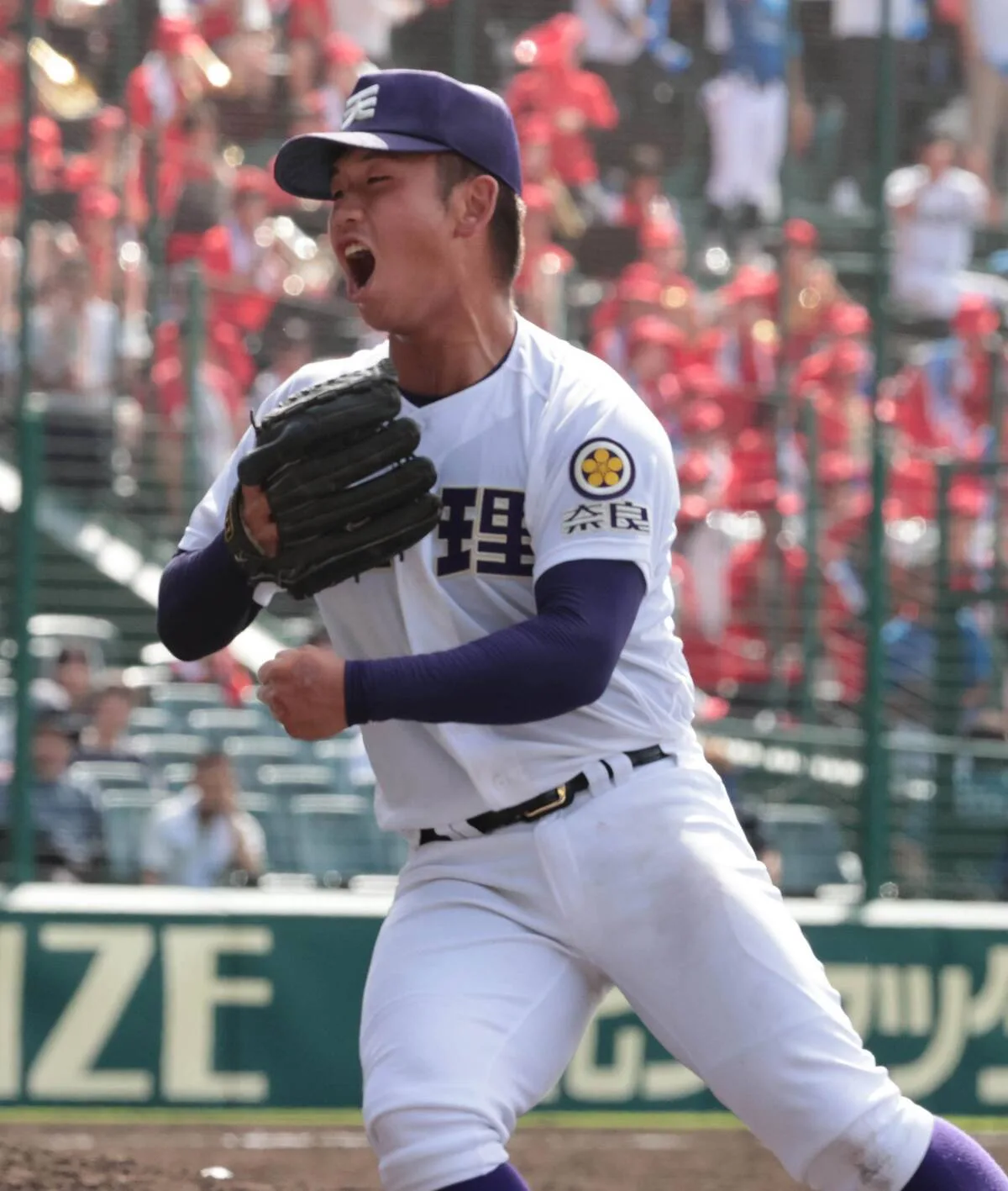 天理が9年ぶり4強！橋本154球完封＆金本2号先制弾で三重撃破